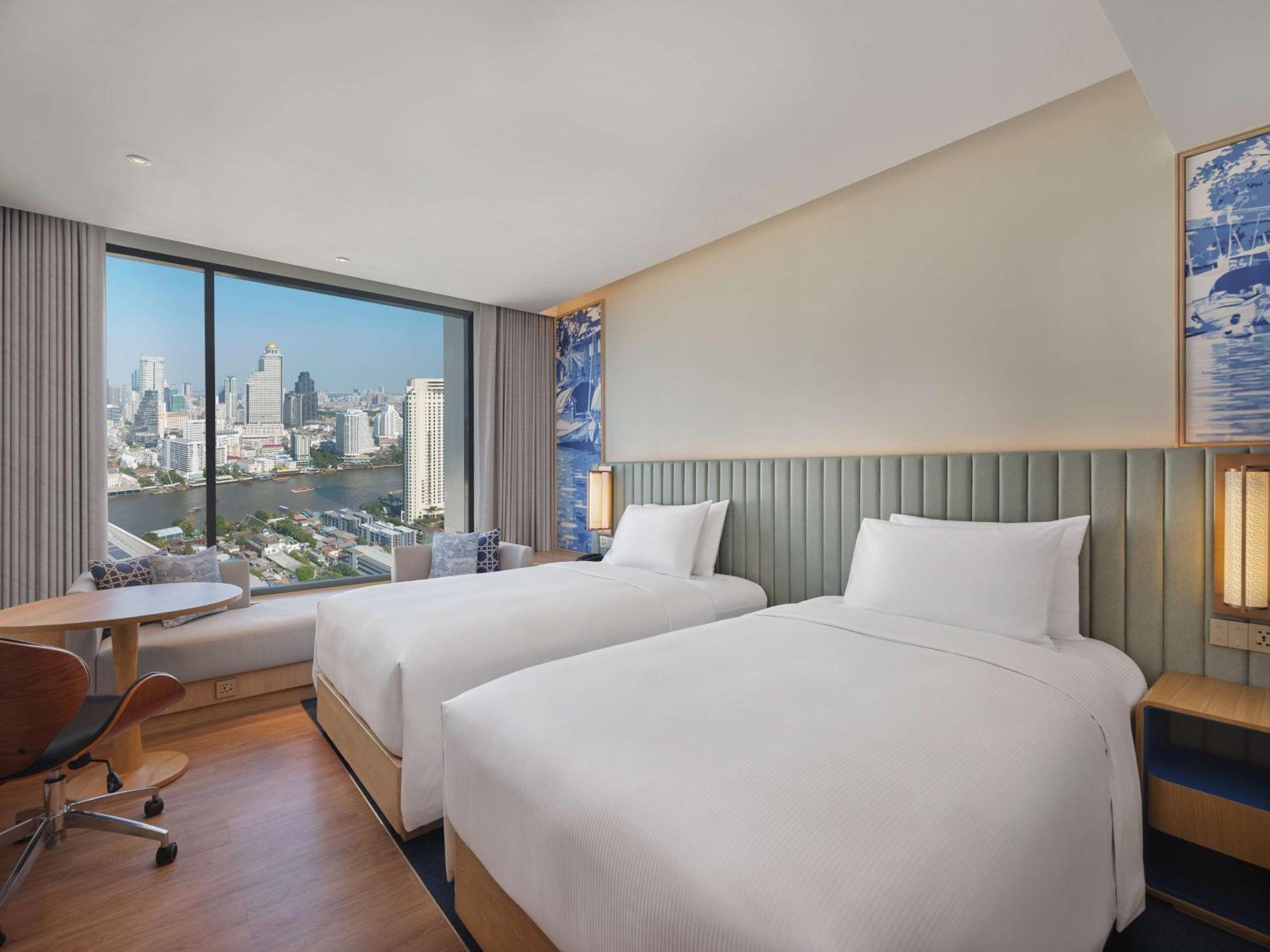 Hilton Garden Inn Bangkok Riverside Екстериор снимка