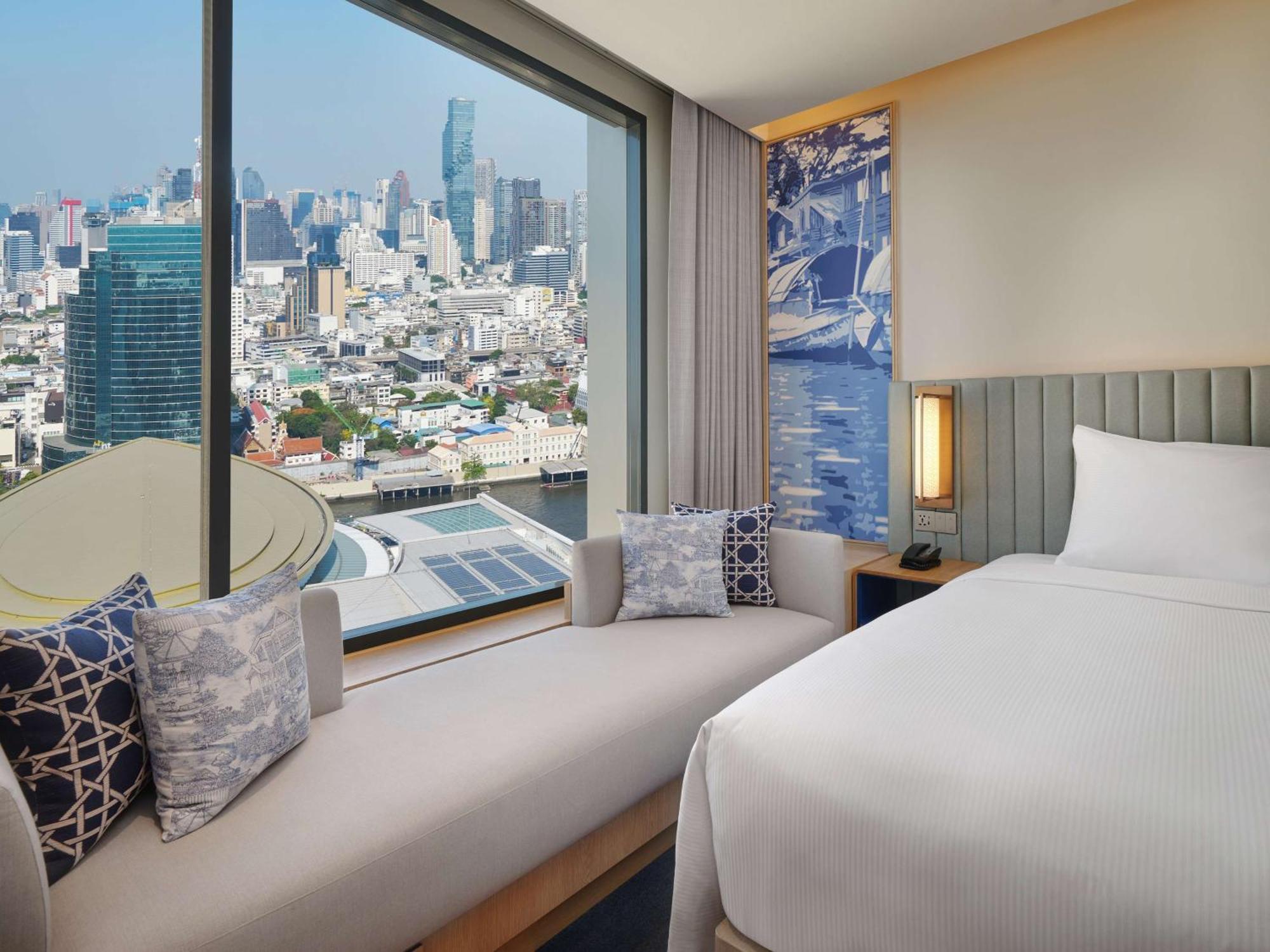 Hilton Garden Inn Bangkok Riverside Екстериор снимка